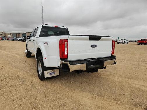 2025 Ford F-350 XLT