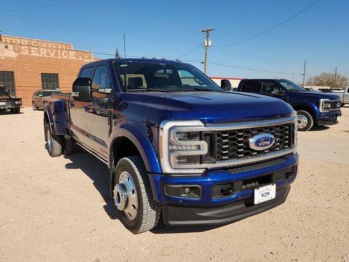 2026 Ford F-450 Platinum