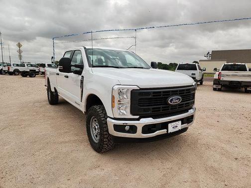 OXFORD WHITE 2026 Ford F-250 XL