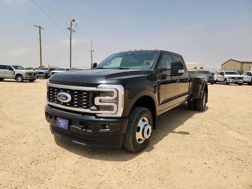 Agate Black Metallic 2026 Ford F-350 Platinum