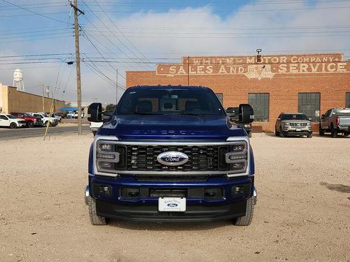 2026 Ford F-450 Platinum