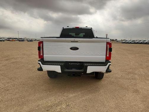 OXFORD WHITE 2026 Ford F-250 Lariat