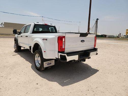 OXFORD WHITE 2026 Ford F-450 XL