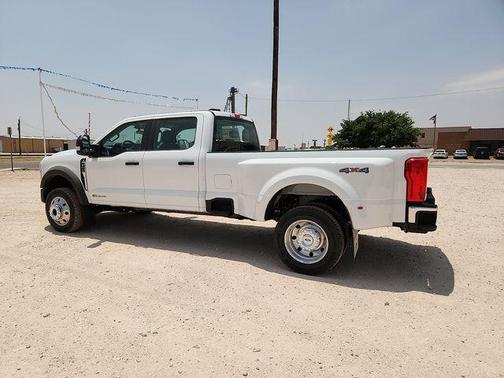 OXFORD WHITE 2026 Ford F-450 XL