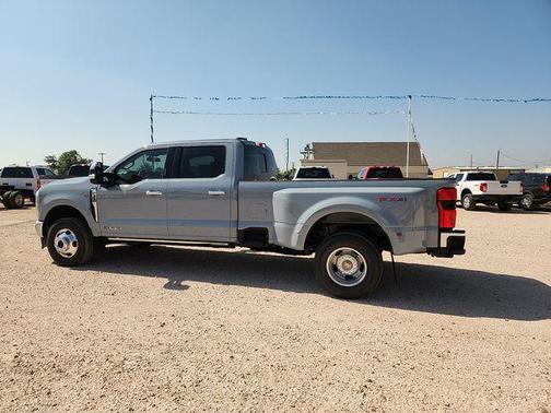 Glacier Gray Metallic TriCoat 2026 Ford F-350 King Ranch