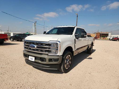 Star White Metallic Tri-Coat 2026 Ford F-350 King Ranch