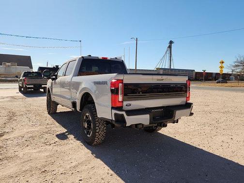 2026 Ford F-250 Platinum