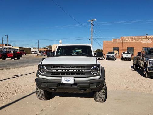 2025 Ford Bronco Base