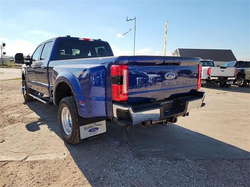 2026 Ford F-350 Lariat