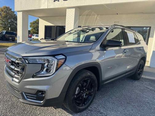 2023 GMC Terrain AWD AT4