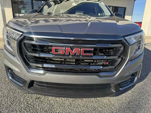 2023 GMC Terrain AWD AT4
