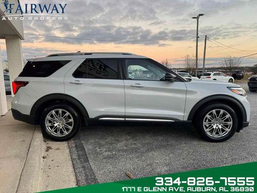 2025 Ford Explorer Platinum