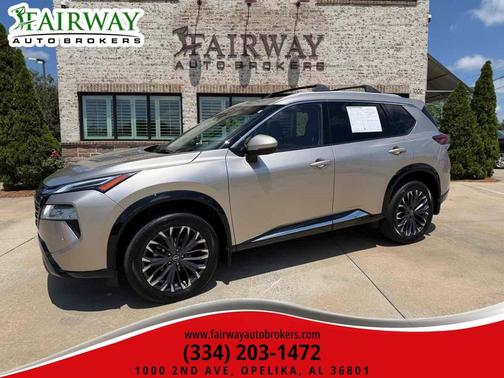 Champagne Silver Metallic 2026 Nissan Rogue Platinum