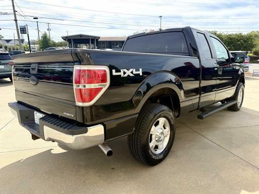 Black 2011 Ford F-150 XLT