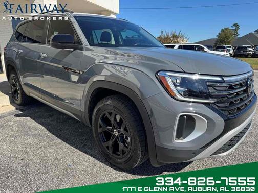 2024 Volkswagen Atlas 2.0T SE w/Technology 4MOTION