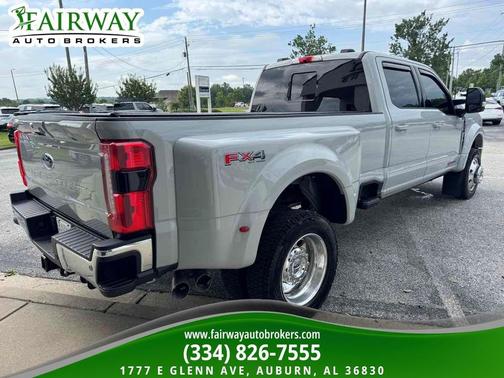 Avalanche 2026 Ford F-450 Lariat