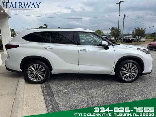 2023 Toyota Highlander Platinum