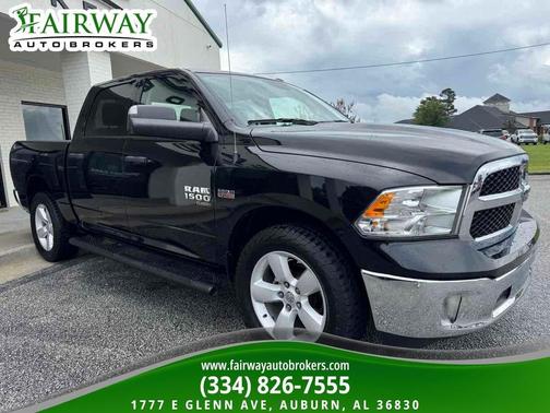 Diamond Black Crystal Pearlcoat 2023 RAM 1500 Tradesman