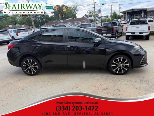 Black Sand Pearl 2018 Toyota Corolla XSE