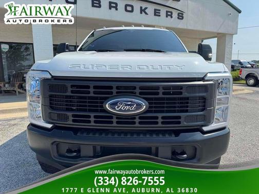 Oxford White 2024 Ford F-350 XL