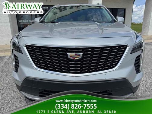 Radiant Silver Metallic 2020 Cadillac XT4 Premium Luxury
