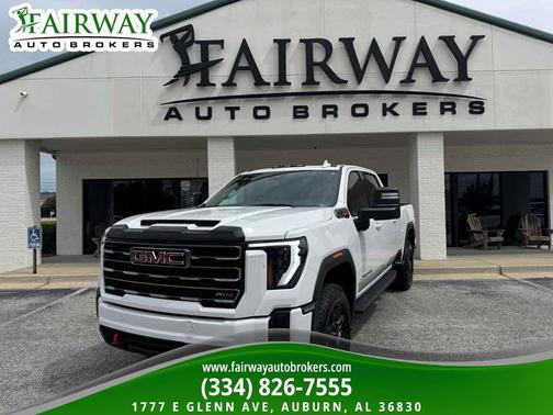 Summit White 2025 GMC Sierra 2500 AT4