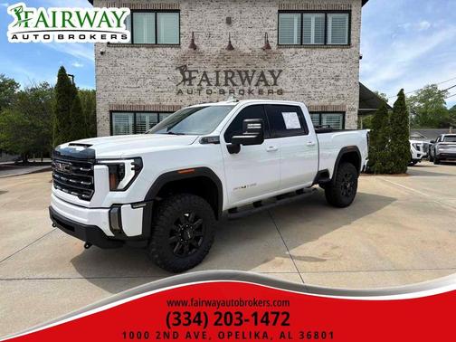 Summit White 2024 GMC Sierra 2500 AT4