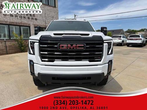 Summit White 2024 GMC Sierra 2500 AT4