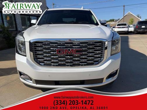 White Frost Tricoat 2019 GMC Yukon Denali