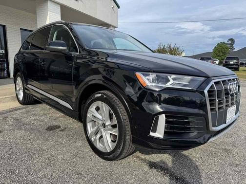 2023 Audi Q7 55 Premium Plus