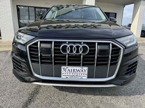 2023 Audi Q7 55 Premium Plus