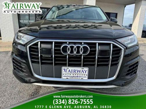 Mythos Black Metallic 2023 Audi Q7 55 Premium Plus