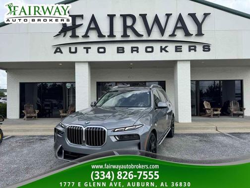 Skyscraper Grey Metallic 2025 BMW X7 xDrive40i