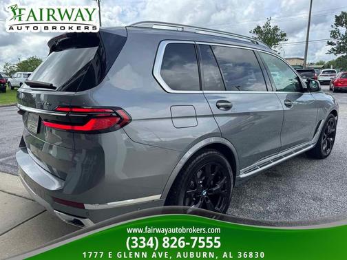 Skyscraper Grey Metallic 2025 BMW X7 xDrive40i