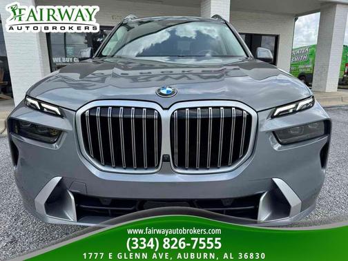 Skyscraper Grey Metallic 2025 BMW X7 xDrive40i