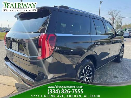 Agate Black Metallic 2025 Ford Expedition Platinum