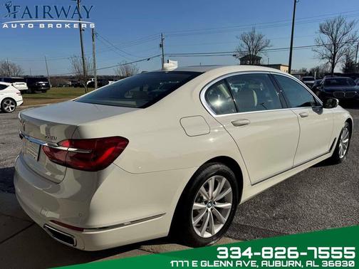 2018 BMW 740 740i