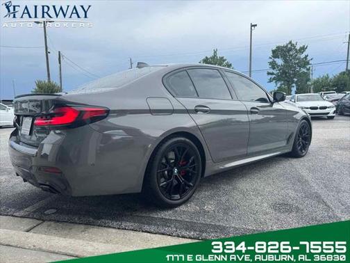 2022 BMW 530 i