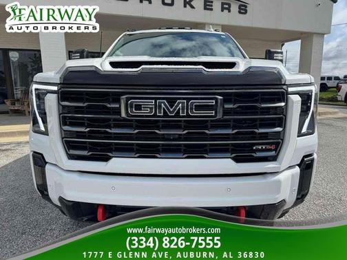 Summit White 2024 GMC Sierra 2500 AT4