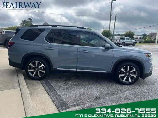 2025 Honda Pilot Touring 8-Passenger
