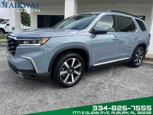 2025 Honda Pilot Touring 8-Passenger