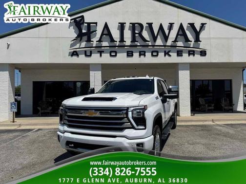 Summit White 2025 Chevrolet Silverado 2500 High Country