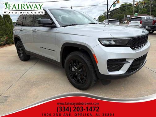 Silver Zynith 2025 Jeep Grand Cherokee Altitude