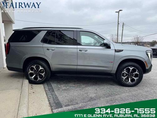 2025 GMC Yukon 4WD AT4