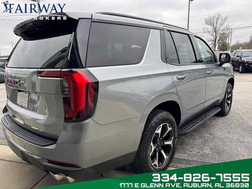 2025 GMC Yukon 4WD AT4