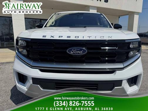 Oxford White 2025 Ford Expedition Max Platinum