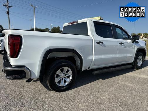 Summit White 2024 GMC Sierra 1500 Pro