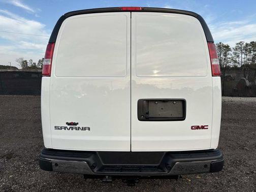 2026 GMC Savana 2500 Work Van