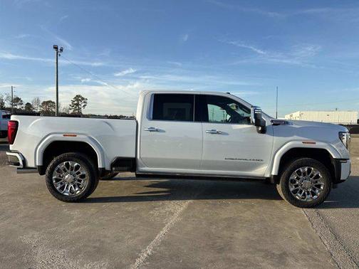 2026 GMC Sierra 2500 Denali