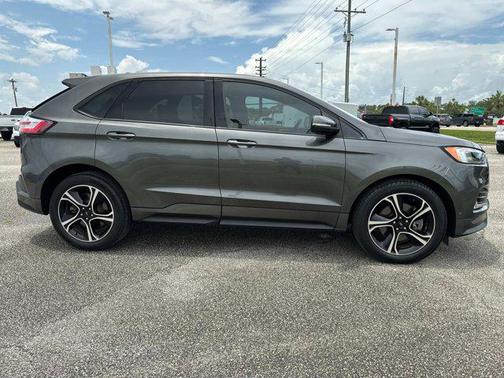 2019 Ford Edge ST